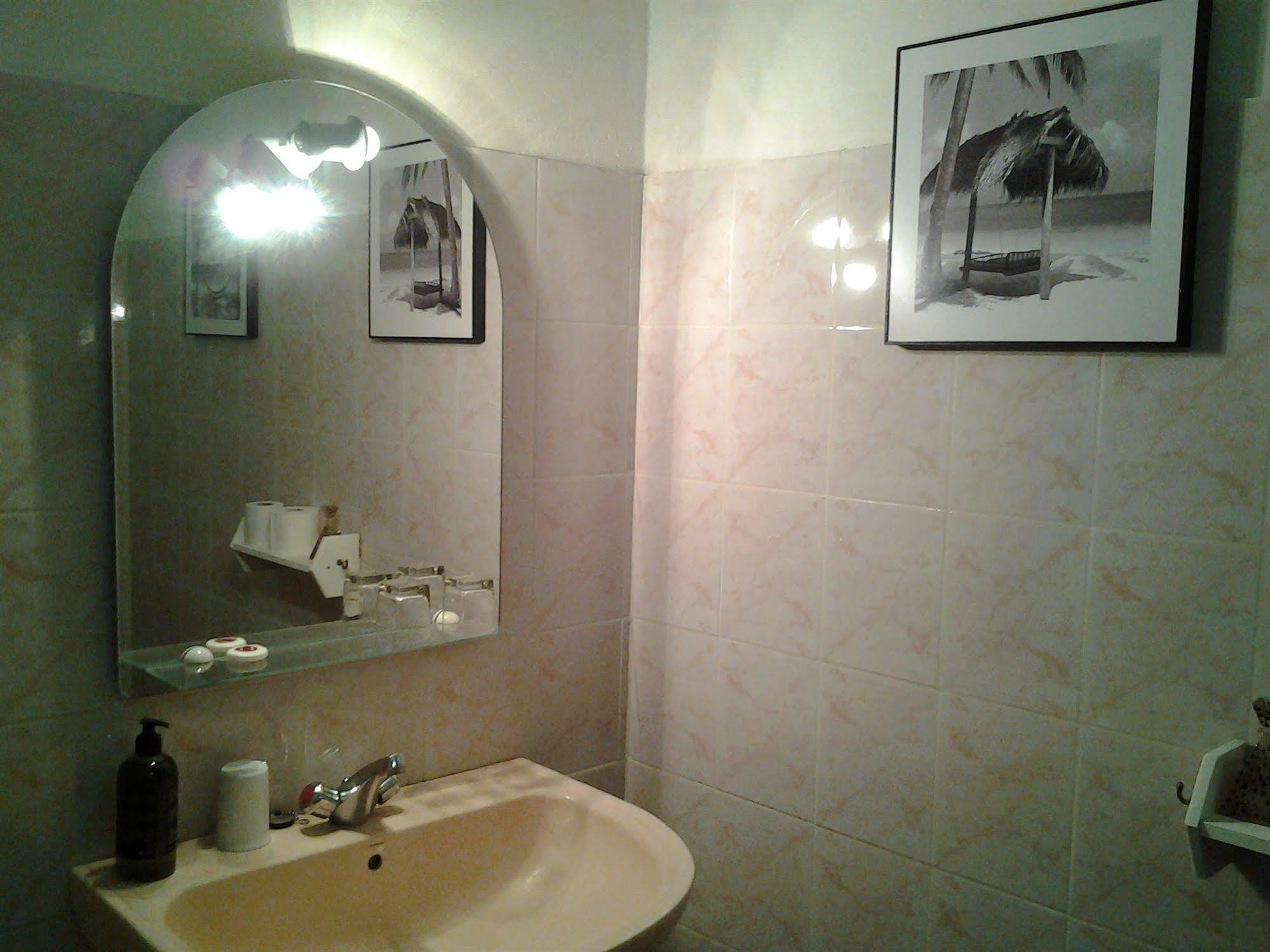 Villa Galerie Les Anses-d'Arlets Esterno foto